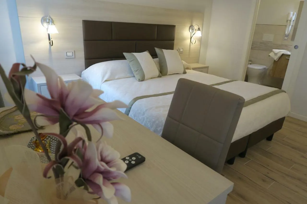 Elisa Guest House Firenze 0*,  Italia